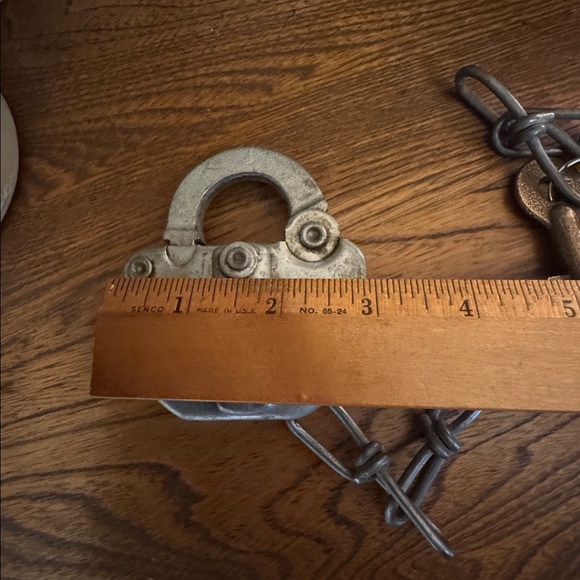VTG Adlake Pennsylvania Central Railroad (PCRR) Padlock with Chain and Key - Picture 3 of 8